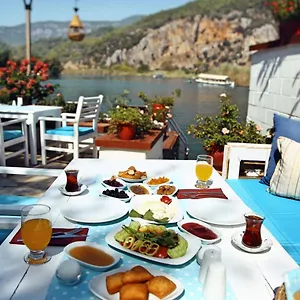 https://myra-hotel.aegeanhotels.net